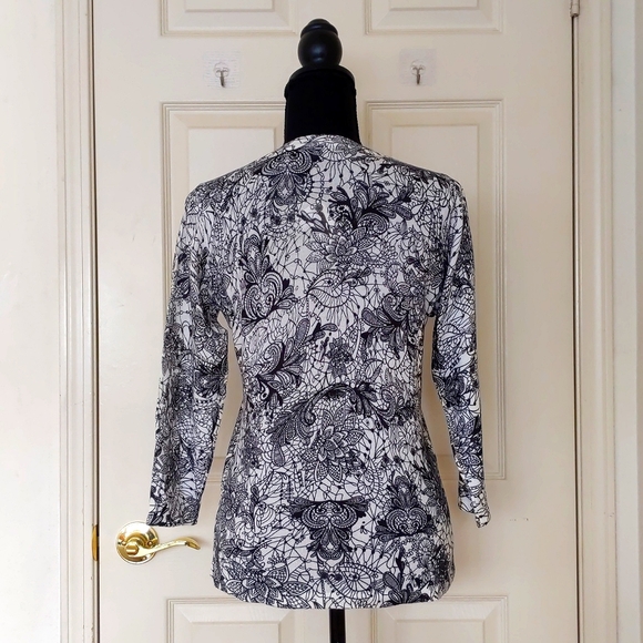 NWT. The Limited Cotton Rayon Black and White Floral 3/4 Sleeve Cardigan Sweater - Picture 2 of 4